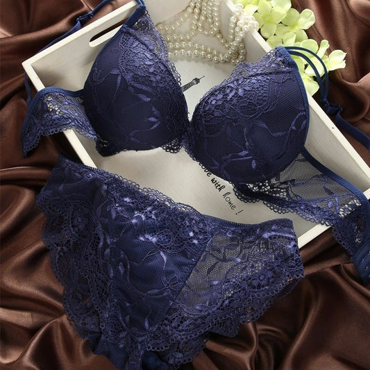 Trendy Lace Pushup Bra & Panty Combo